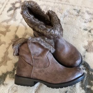 Candie’s Faux Fur Lined Ankle Boots